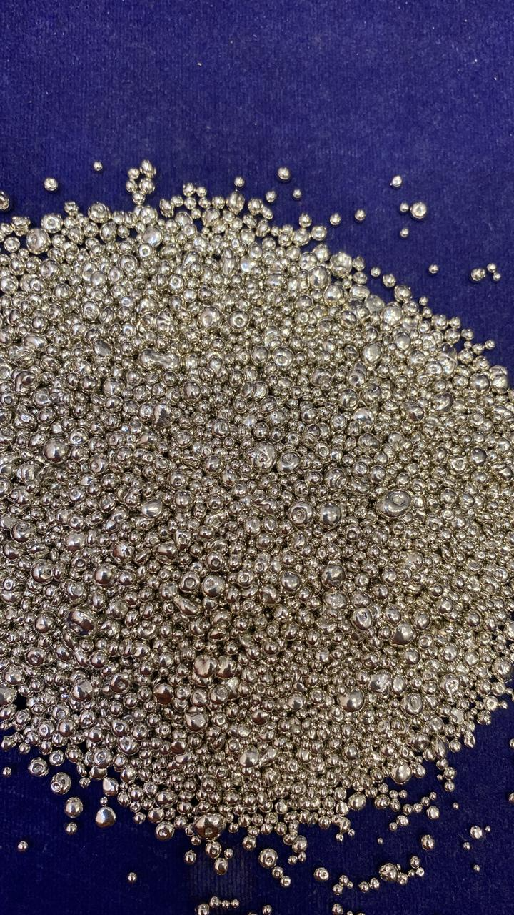 Anti-Tarnish Sterling Silver Alloys: Silicon vs. Germanium Additives
